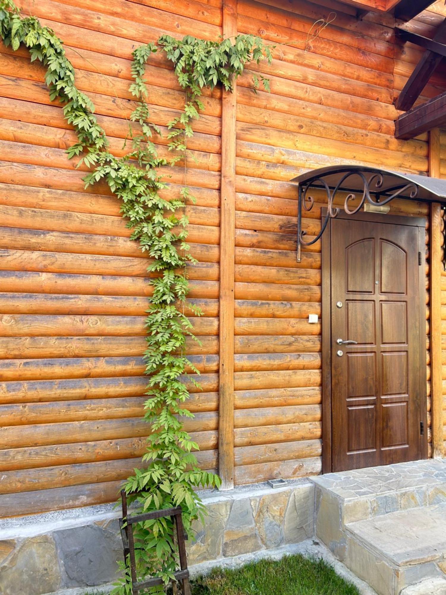 Guest House Kaspiy Bukovel Exterior photo