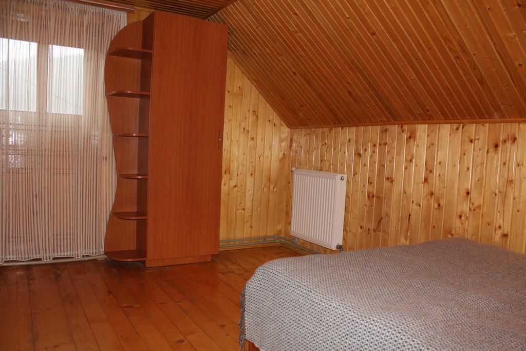 Guest House Kaspiy Bukovel Room photo
